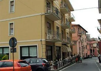 Nena Hotel Moneglia